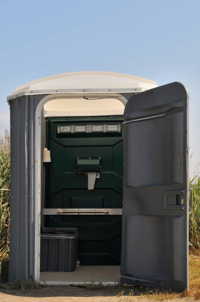 Best Portable bathroom rental  in Darlington, WI