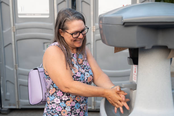 Portable Toilet Options We Offer in Darlington, WI